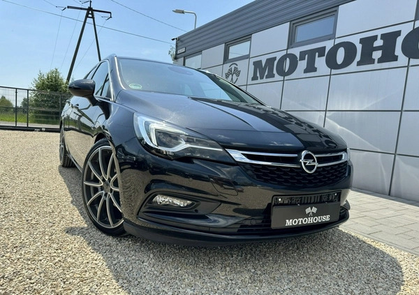 Opel Astra cena 63900 przebieg: 96000, rok produkcji 2016 z Wschowa małe 379